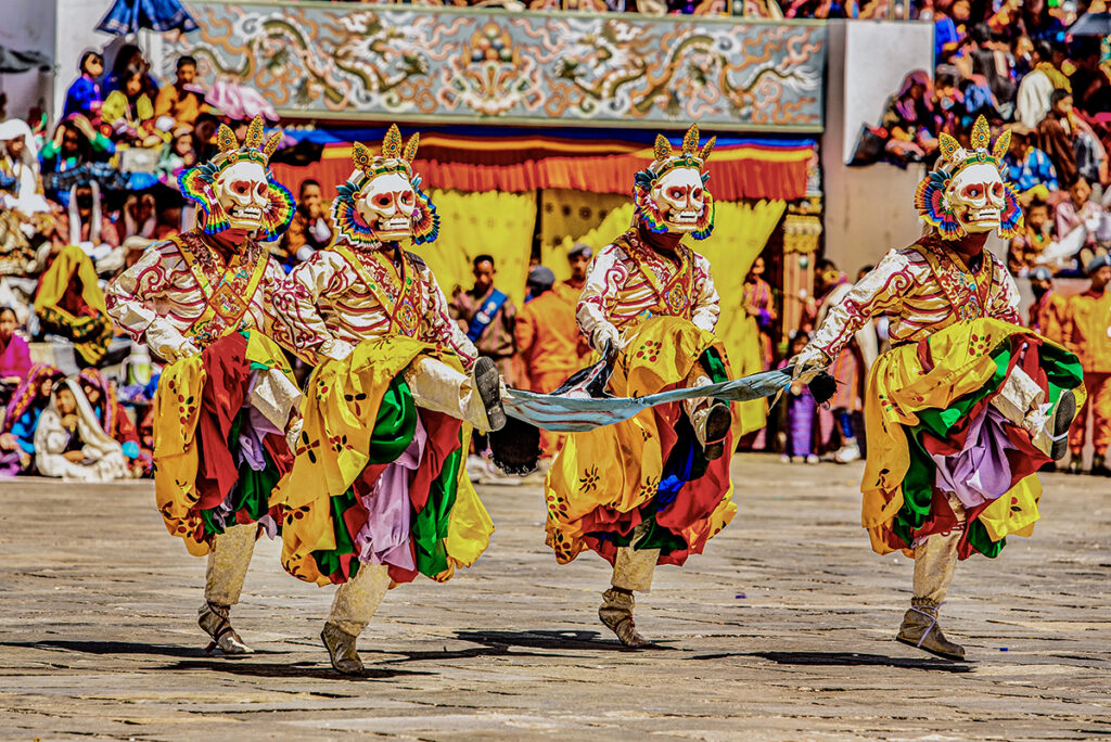 viajar a bután e himalayas budismo festivales nepal