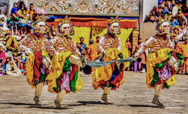 viajar a bután e himalayas budismo festivales nepal