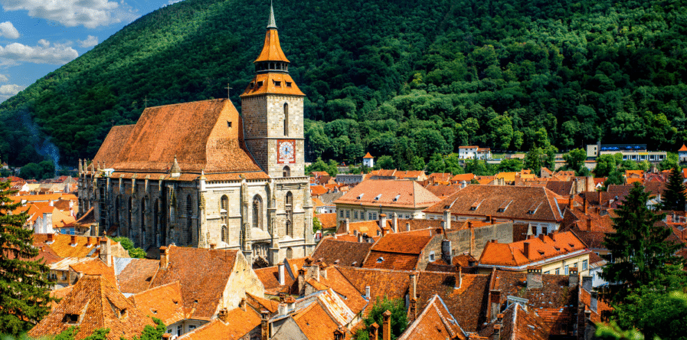 Viajar a Rumanía shigisoara bucovina paisajes brasov dracula viaje organizado cárpatos