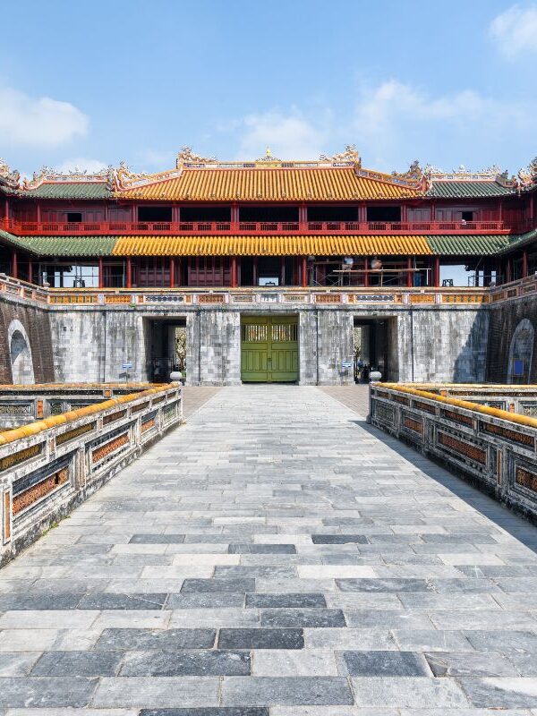 viajar vietnam camboya angkor wat halong hoi an selva templos buda